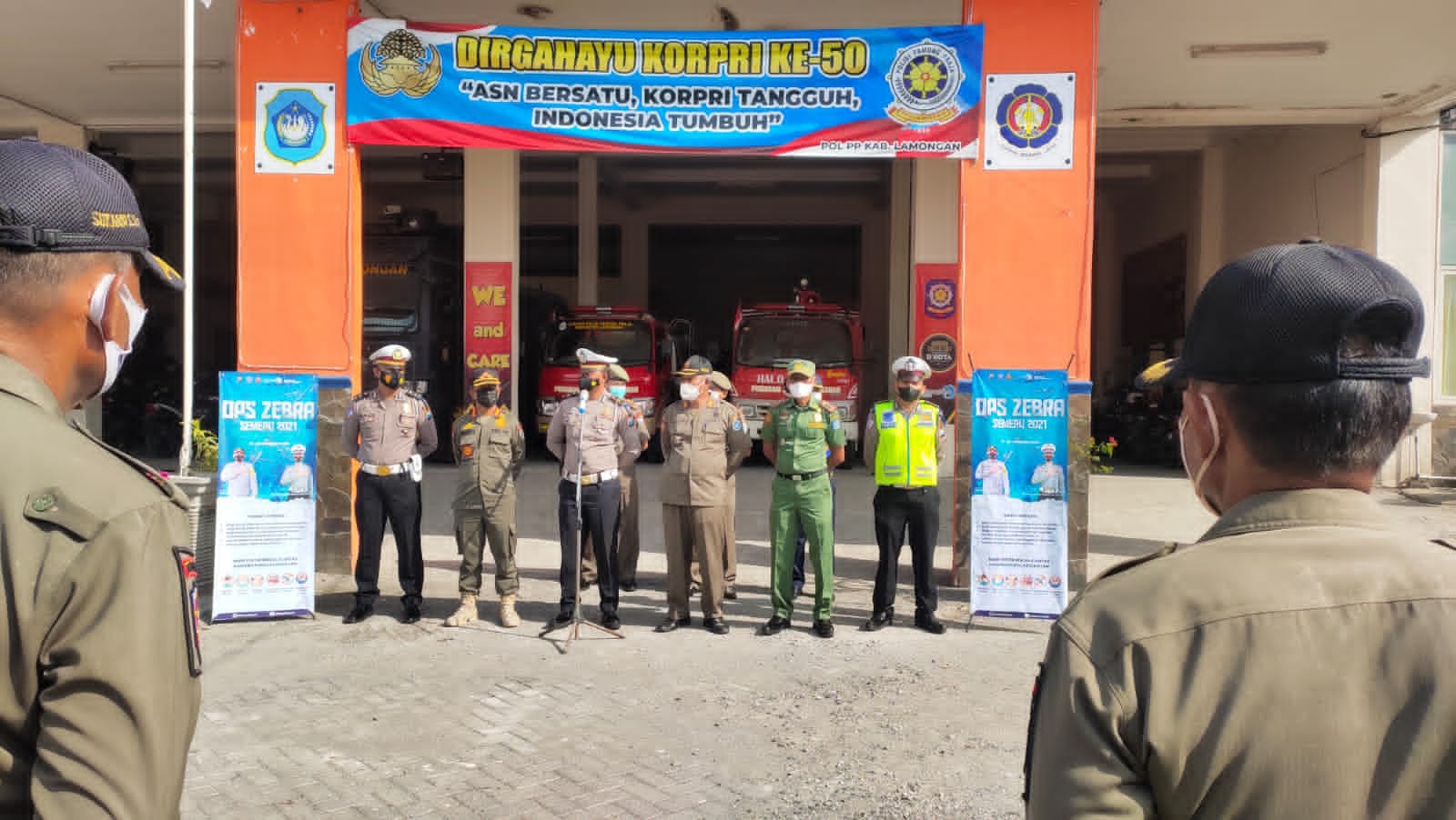 Berikan Edukasi Prokes dan Tertib Lalu Lintas Anggota Satpol PP, Linmas dan Damkar