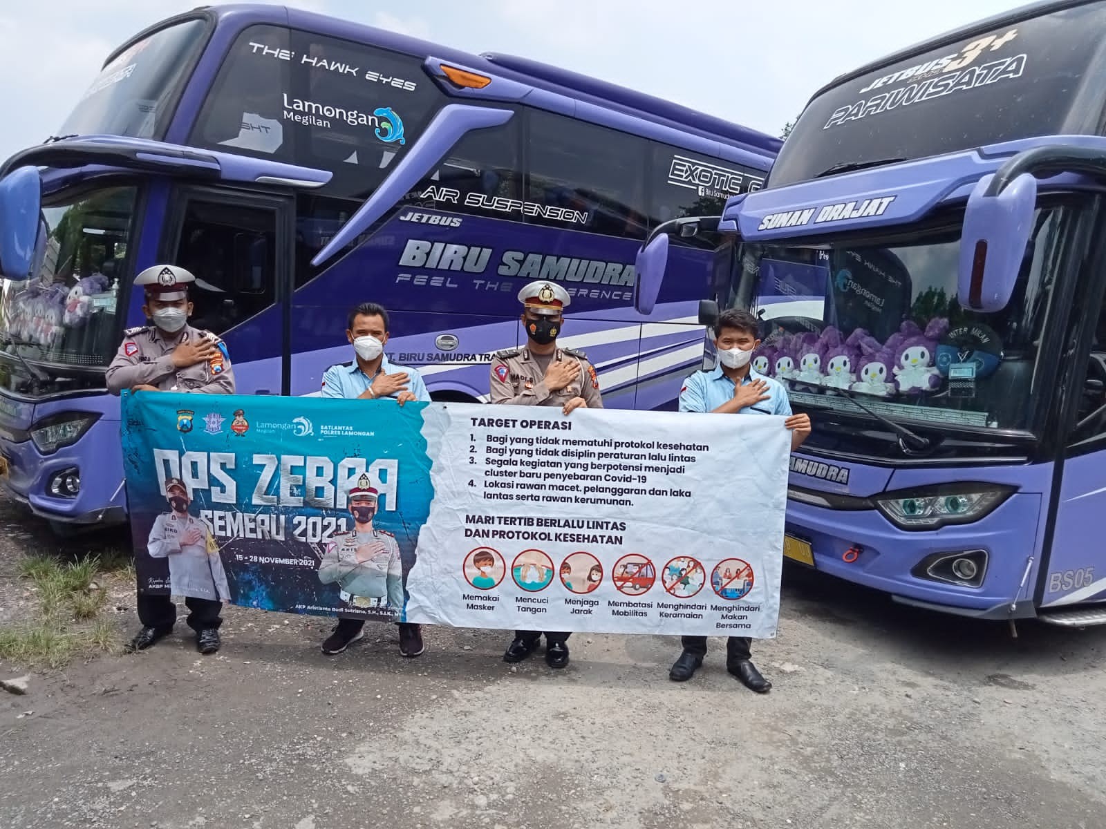 Sosialisasi Ops Zebra Semeru 2021 Kepada Sopir Bus di Lamongan