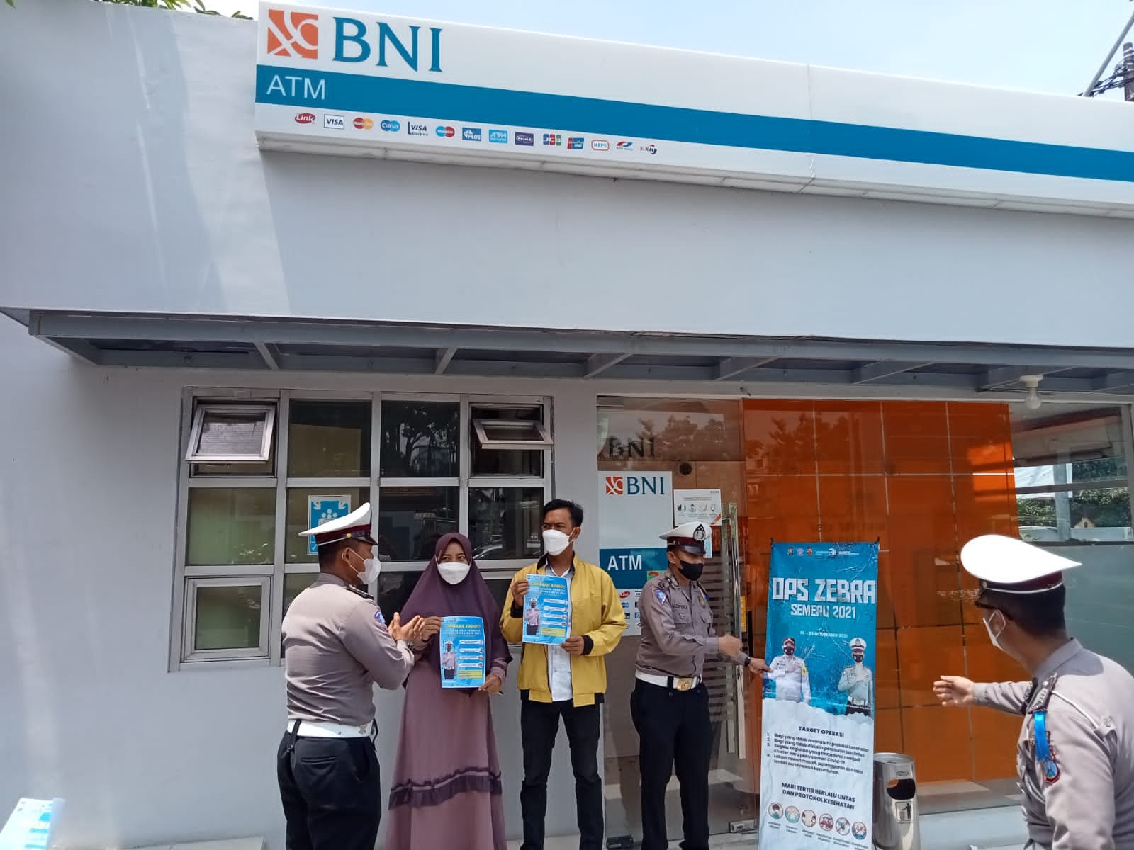 SOSIALISASI DI PERUSAHAAN PERBANKAN, KANIT KAMSEL : AGAR MASYARAKAT LEBIH TERIB