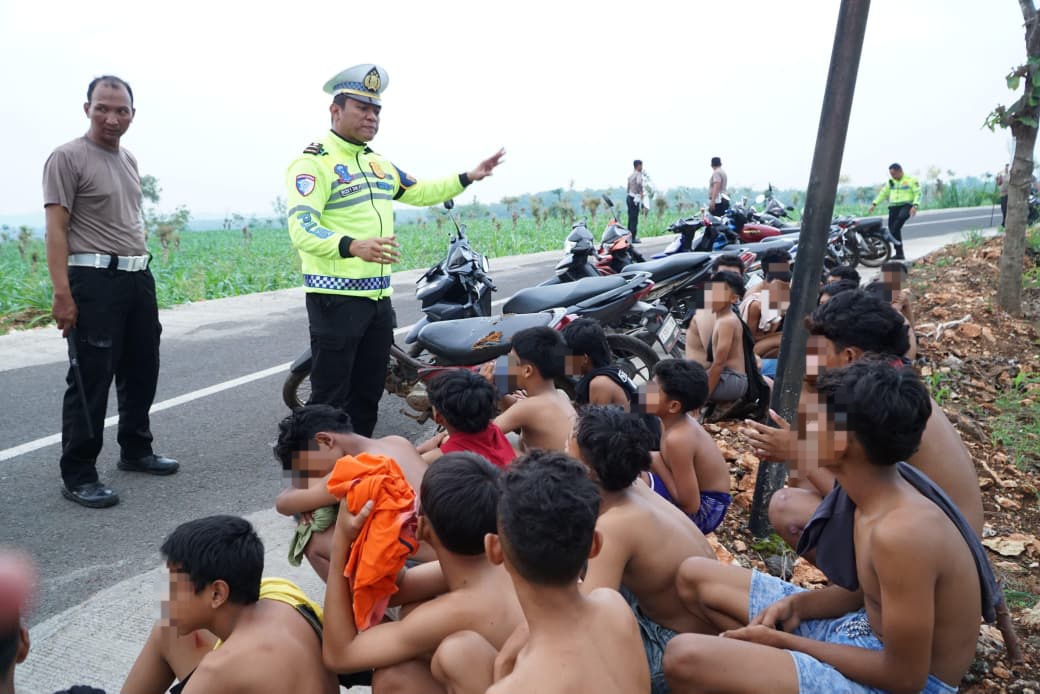 21 Remaja Dibekuk Satlantas Tuban Saat Balap Liar