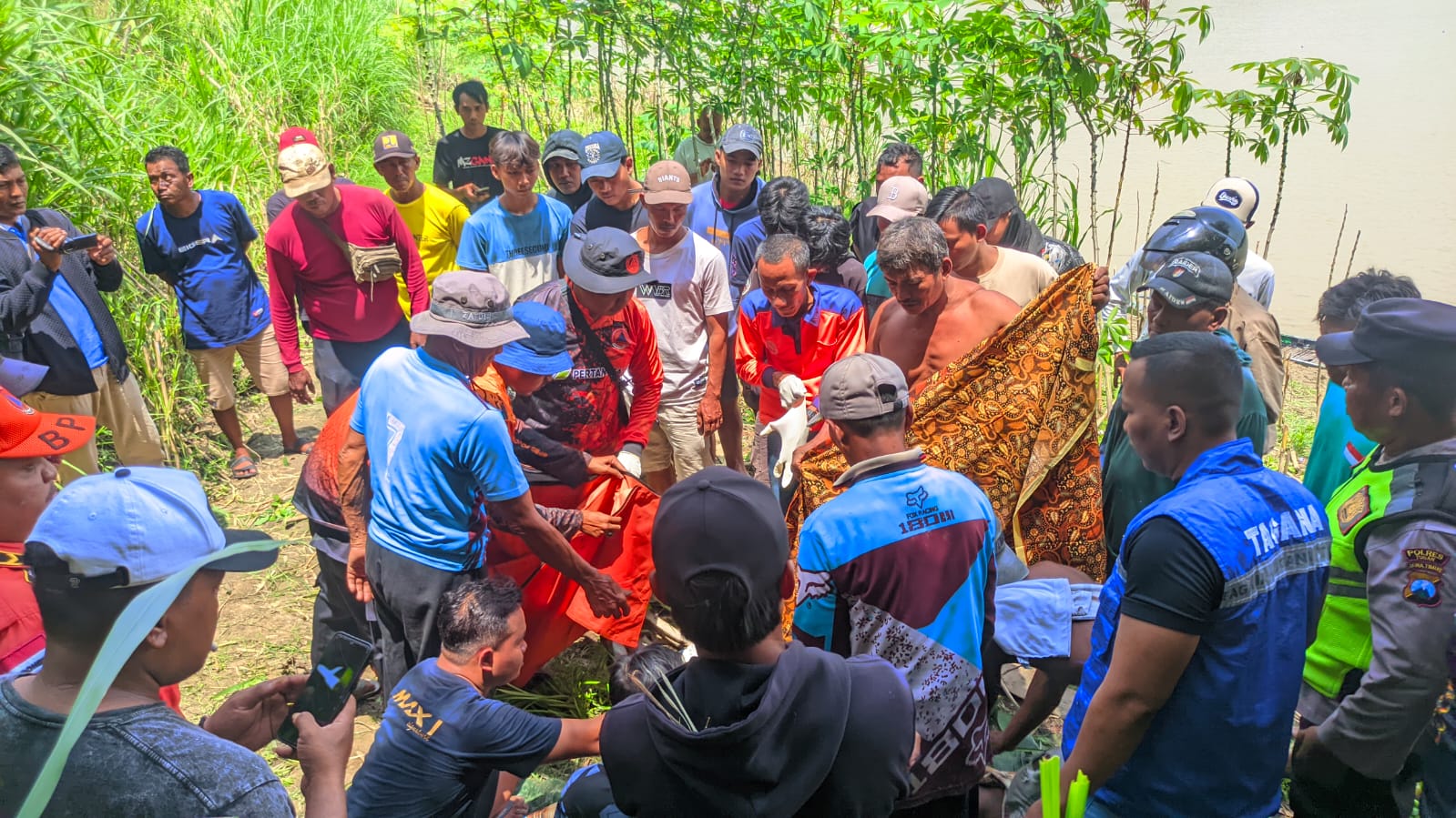 Cari Ikan di Bengawan Solo, Pria di Bojonegoro Tewas Kesetrum