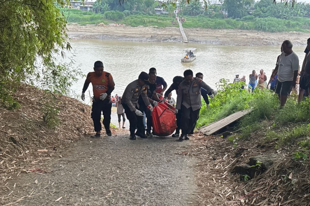 Pria di Bojonegoro Tewas Usai Lompat ke Bengawan Solo