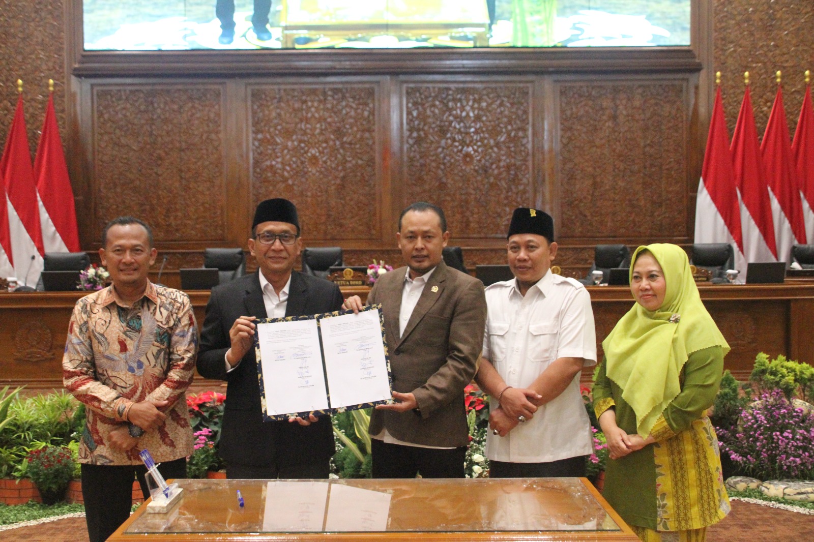 Raperda KTR Disahkan, Pemkab Bojonegoro Tegaskan Bukan Larangan Merokok