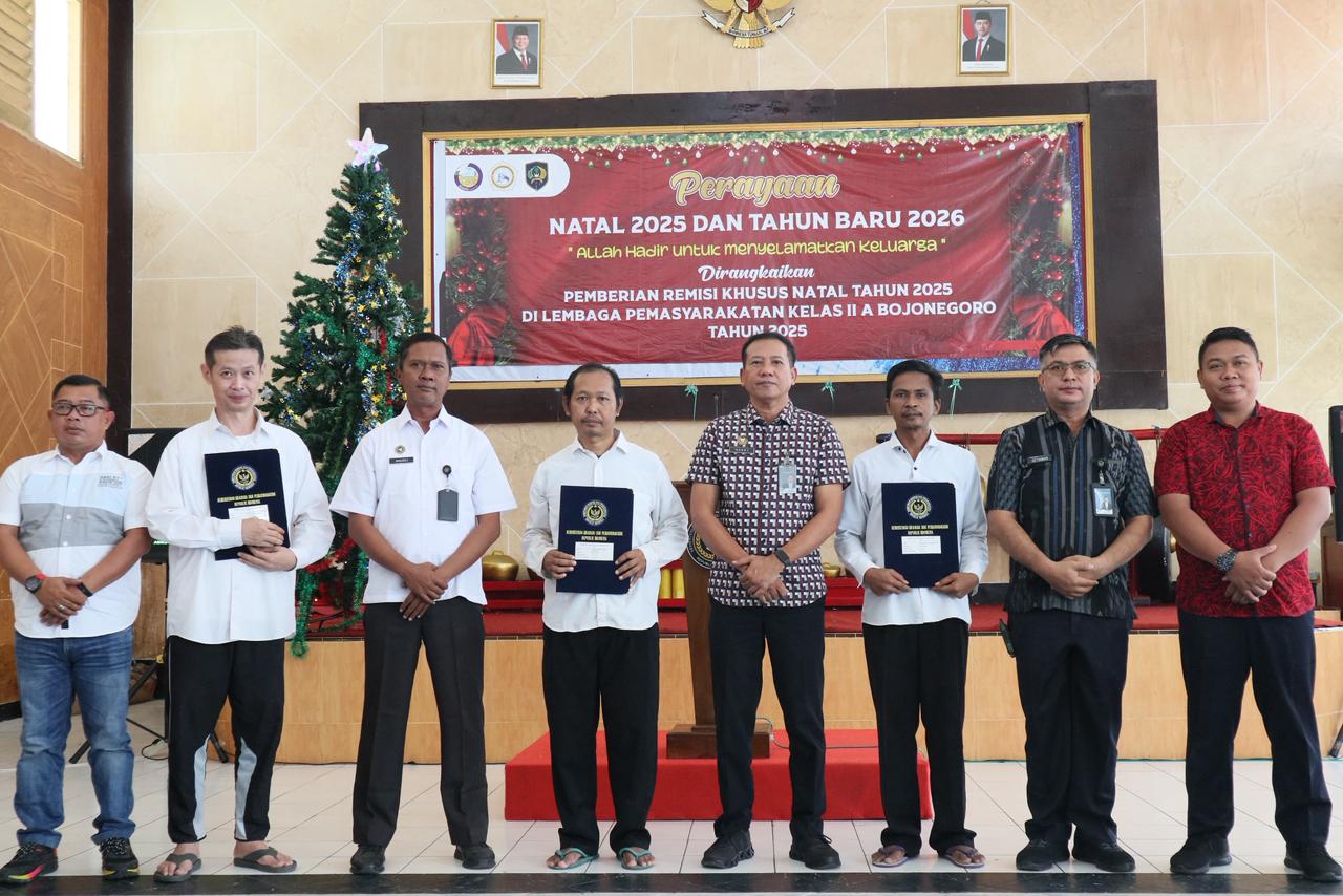 Tiga Narapidana Lapas Bojonegoro Terima Remisi Khusus Natal 2025