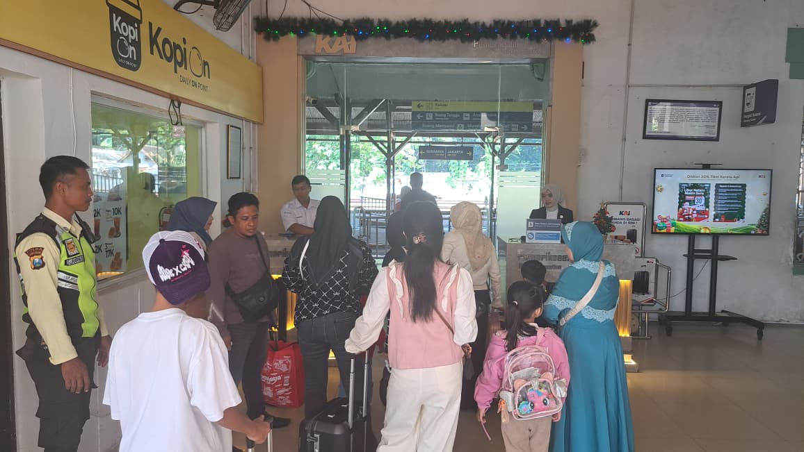 Jalur KA Pekalongan Terendam Banjir, Lima Keberangkatan dari Stasiun Bojonegoro Dibatalkan