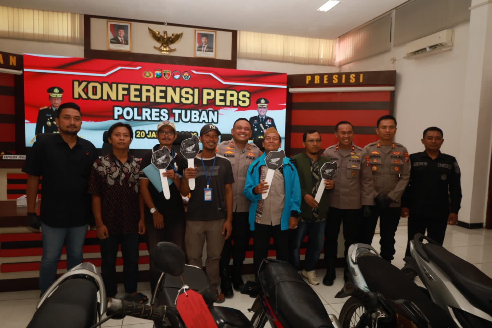 8 Korban Curanmor Sumringah, Motornya Berhasil Ditemukan Polisi Tuban