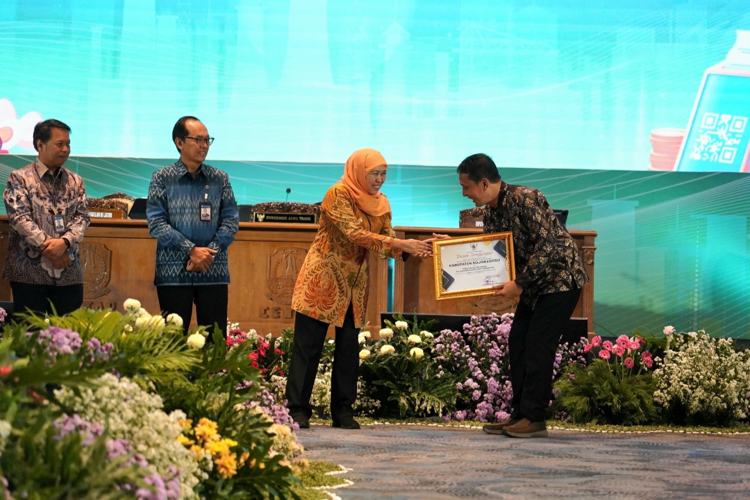Pemkab Bojonegoro Raih Dua Penghargaan Strategis di HLM