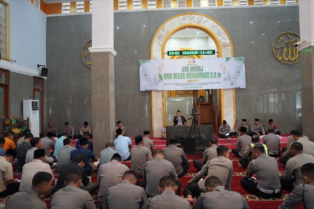 Polres Bojonegoro Peringati Isra Miraj Nabi Muhammad SAW 1447 H