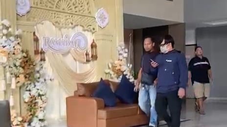 Oknum Karyawan BUMN Digerebek Istri Saat Ngamar Bareng Guru di Tuban 