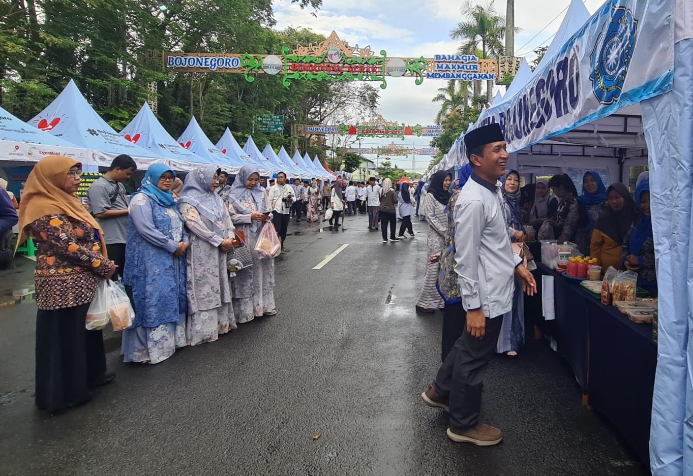 Ratusan UMKM Meriahkan Bazar Ramadhan Bojonegoro 2026