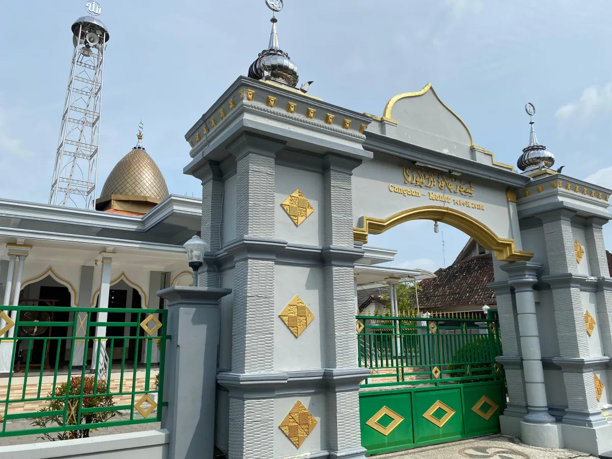 Masjid Jami’ Nurul Huda Cangaan: Jejak 3 Abad Peradaban Islam di Tepian Bengawan Solo