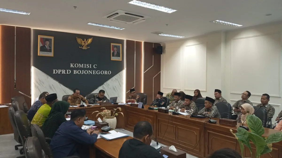 Tuntut Realisasi Perda Kesejahteraan, FGSNI Bojonegoro Audiensi ke Gedung DPRD