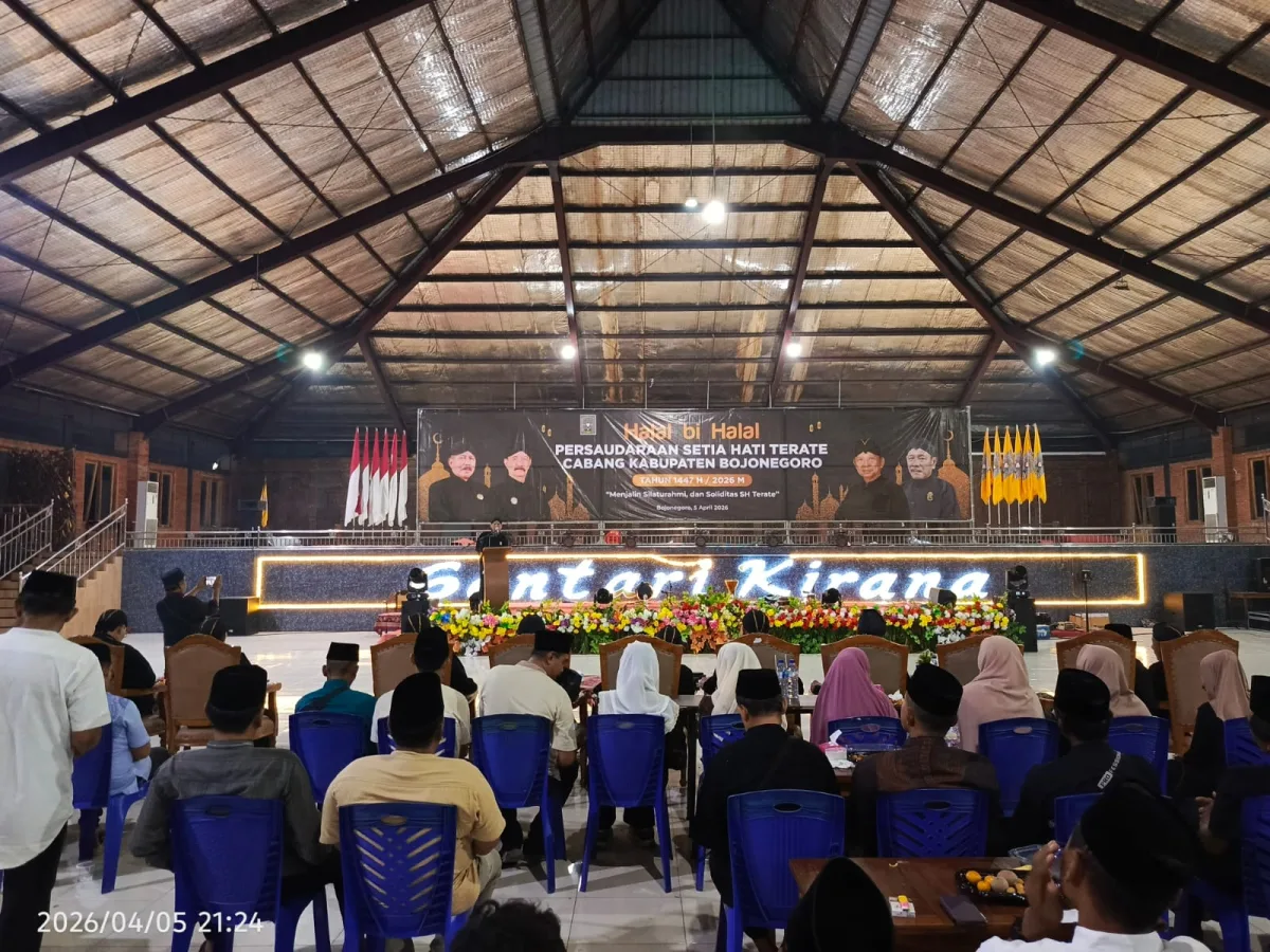 Suasana Halalbihalal warga SH Terate Bojonegoro
